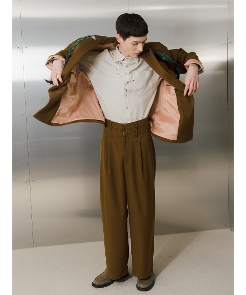 ELCHELE(エルチェレ)の「DOUBLE WAIST PANTS(スラックス・レディース・ブラック/ヘザーグレー/キャメル・38/36)」の19枚目の写真
