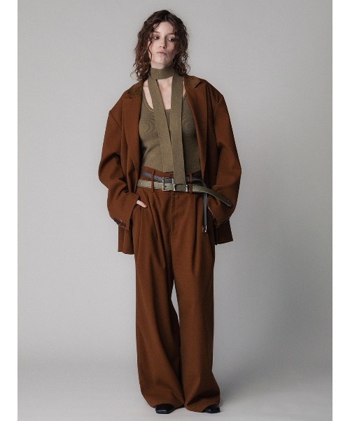 ELCHELE(エルチェレ)の「DOUBLE WAIST PANTS(スラックス・レディース・ブラック/ヘザーグレー/キャメル・38/36)」の17枚目の写真