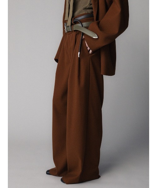 ELCHELE(エルチェレ)の「DOUBLE WAIST PANTS(スラックス・レディース・ブラック/ヘザーグレー/キャメル・38/36)」の16枚目の写真