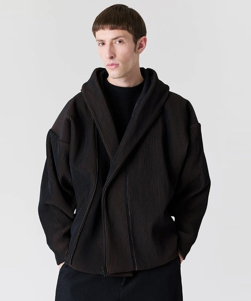 CFCL(シーエフシーエル)の「【CFCL】PADDED HYPHA HOODIE BOMBER JACKET(その他アウター・メンズ・ブラウン/ブラック・3/5)」の5枚目の写真