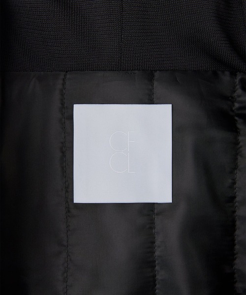 CFCL(シーエフシーエル)の「【CFCL】PADDED HYPHA HOODIE BOMBER JACKET(その他アウター・メンズ・ブラウン/ブラック・3/5)」の8枚目の写真