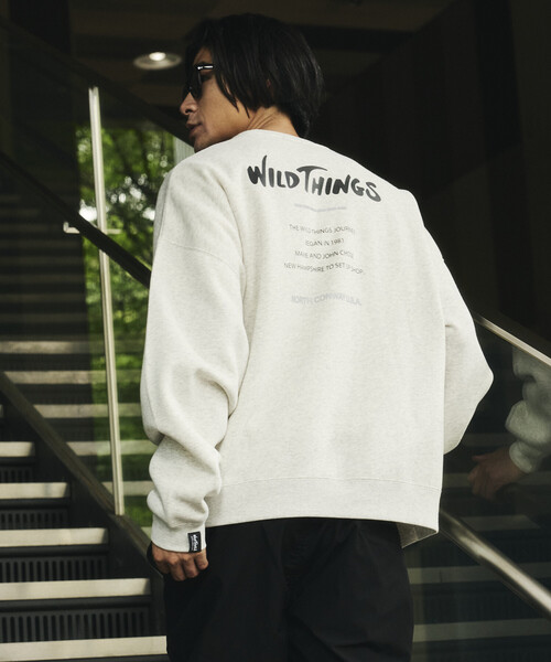 WILD THINGS(ワイルドシングス)の「限定展開 WILD THINGS/ワイルドシングス リフレクタープリント スウェット(スウェット・メンズ・アッシュグレー/ブラック/ネイビー/グレイッシュベージュ・SMALL/MEDIUM/LARGE)」の6枚目の写真