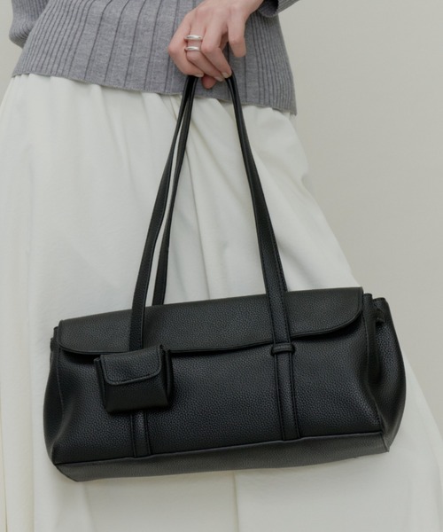 Plumel(プルメル)の「Eco Leather Long Handle Bag with Pouch / ミニポーチ付きロングハンドルレザーバッグ(ショルダーバッグ・レディース・ベージュ/ブラック・FREE)」の10枚目の写真