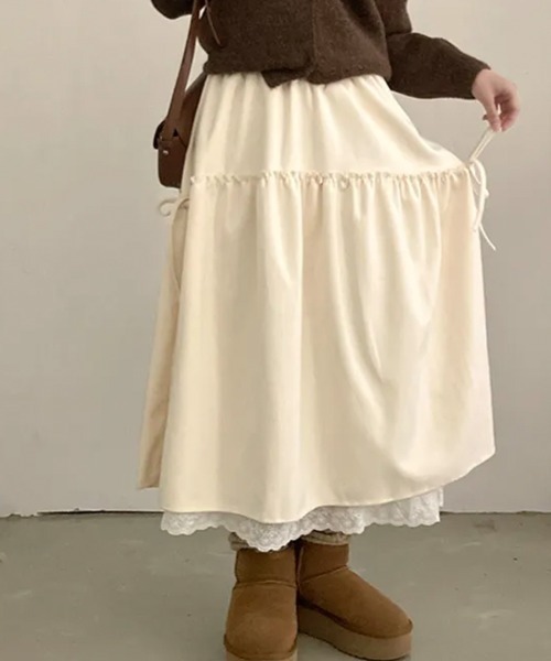 Emilie(エミリー)の「サイドリボン レースレイヤードロングスカート(スカート・レディース・ネイビー/クリーム/チャコールグレー/ブラック・FREE)」の7枚目の写真
