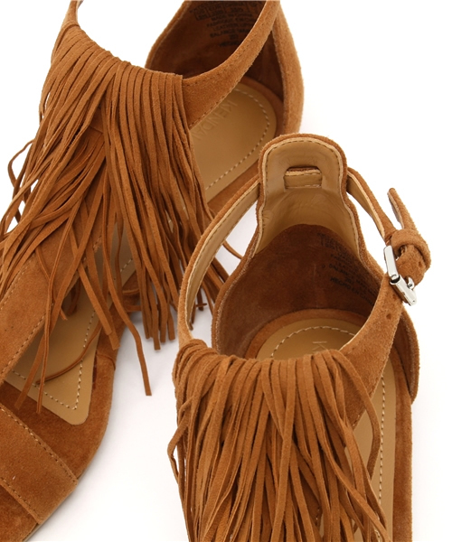 Spick & Span（スピックアンドスパン）の「【KENDALL+KELIE】フリンジサンダルH5cm◆	（サンダル・レディース・ベージュ・35.5/36.5/37.5）」の8枚目の写真