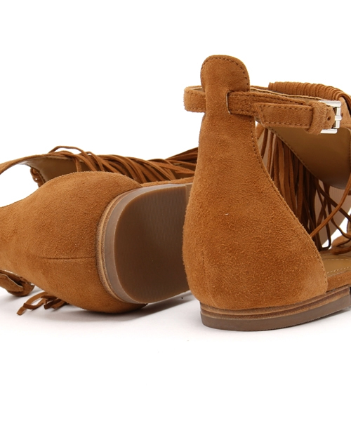 Spick & Span（スピックアンドスパン）の「【KENDALL+KELIE】フリンジサンダルH5cm◆	（サンダル・レディース・ベージュ・35.5/36.5/37.5）」の9枚目の写真