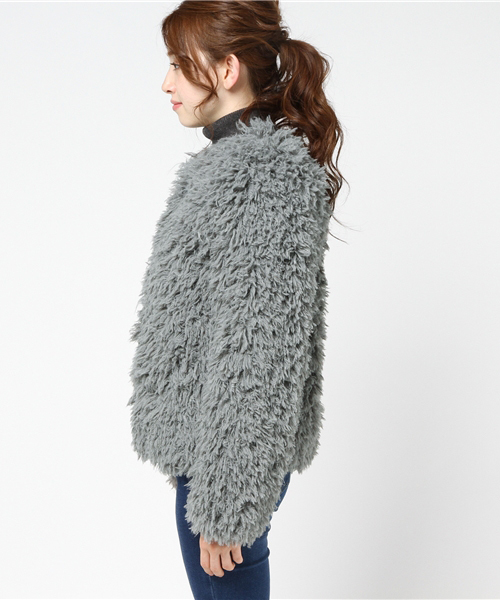 SLY（スライ）の「FLUFFY COAT2（その他アウター・レディース・グレー/オフホワイト/ベージュ・1/2）」の5枚目の写真