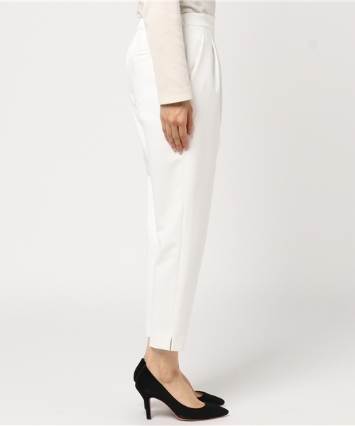 un dix cors（アンディコール）の「ダブルクロスイージーパンツ（スラックス・レディース・ライトベージュ/ホワイト/ライトグレー/ネイビー・38/36）」の7枚目の写真