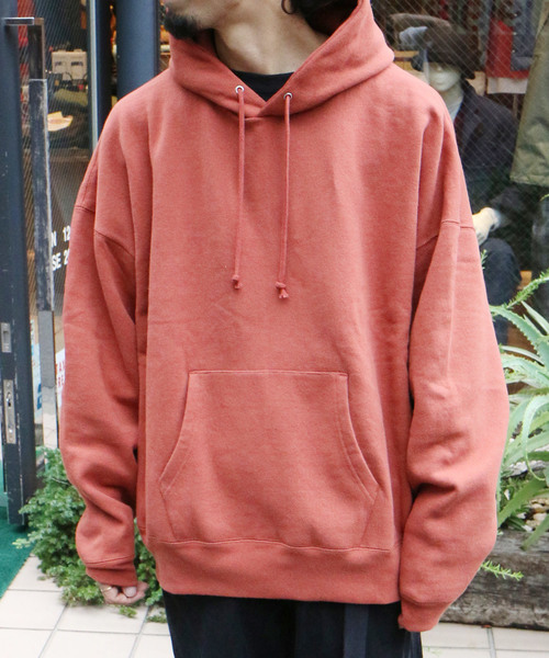 FREAK'S STORE（フリークスストア）の「WEB限定 スーパービッグ 12ozヘビーウェイトスウェット プルオーバーパーカー（パーカー・メンズ・ベージュ/ネイビー/ブラック/ラベンダー/ホワイト/グレー/テラコッタ/ライム/パープル・SMALL/LARGE/MEDIUM）」の5枚目の写真