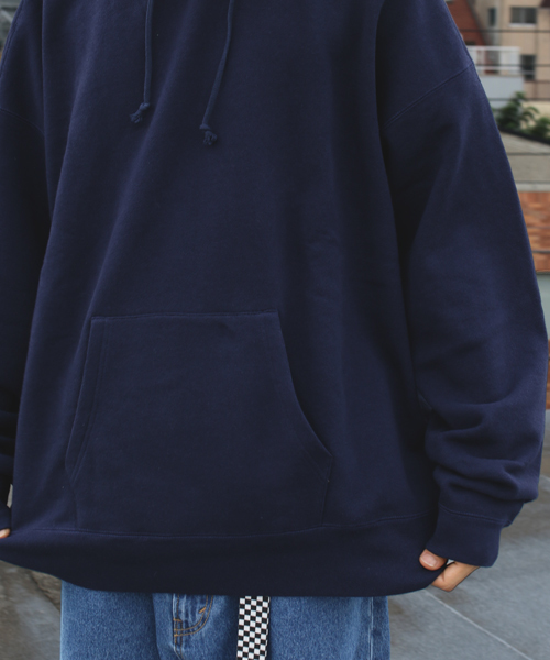 FREAK'S STORE（フリークスストア）の「WEB限定 スーパービッグ 12ozヘビーウェイトスウェット プルオーバーパーカー（パーカー・メンズ・ベージュ/ネイビー/ブラック/ラベンダー/ホワイト/グレー/テラコッタ/ライム/パープル・SMALL/LARGE/MEDIUM）」の12枚目の写真