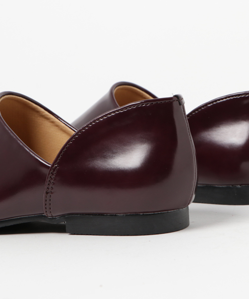 merlot plus(メルロープリュス)の「サイドカットローファー000-9489(パンプス・レディース・ブラック/ブラウン/レッド/キャメル/ホワイト・LL/S/M/L)」の16枚目の写真