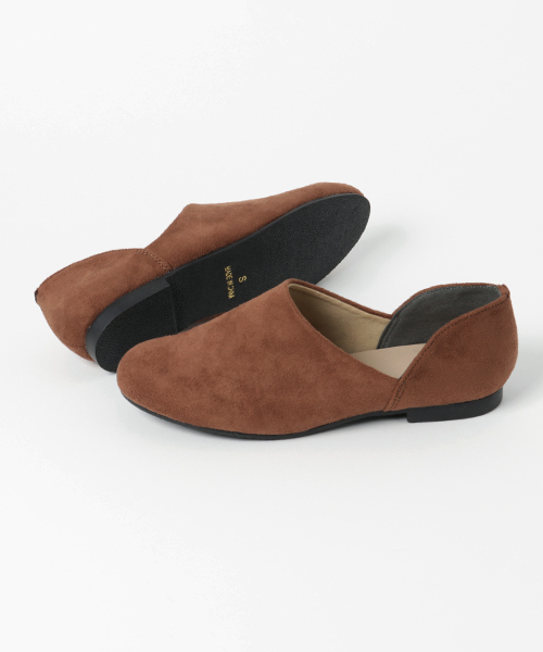 merlot plus(メルロープリュス)の「サイドカットローファー000-9489(パンプス・レディース・ブラック/ブラウン/レッド/キャメル/ホワイト・LL/S/M/L)」の17枚目の写真