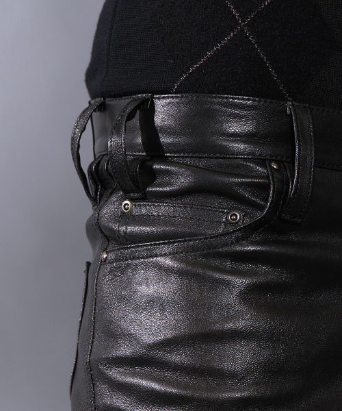 セール】ゴートレザースリムストレートストレッチパンツ（その他