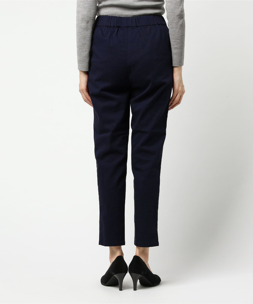 LBC（エルビーシー）の「コットンツイルテーパードパンツ              （その他パンツ・レディース・ベージュ/ネイビー・MEDIUM/LARGE）」の3枚目の写真