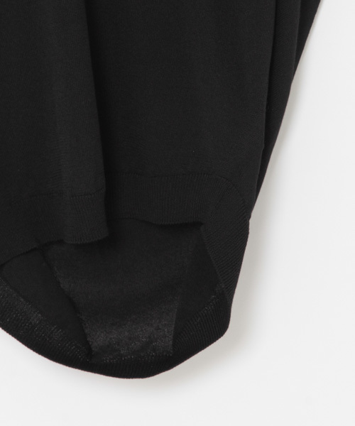 laboratory work（ラボラトリーワーク）の「コクーンホールガーメントVネックニットプルオーバー（ニット/セーター・レディース・ホワイト/ブラック/オレンジ・MEDIUM）」の8枚目の写真