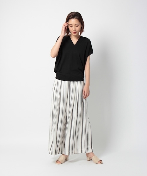 laboratory work（ラボラトリーワーク）の「コクーンホールガーメントVネックニットプルオーバー（ニット/セーター・レディース・ホワイト/ブラック/オレンジ・MEDIUM）」の16枚目の写真