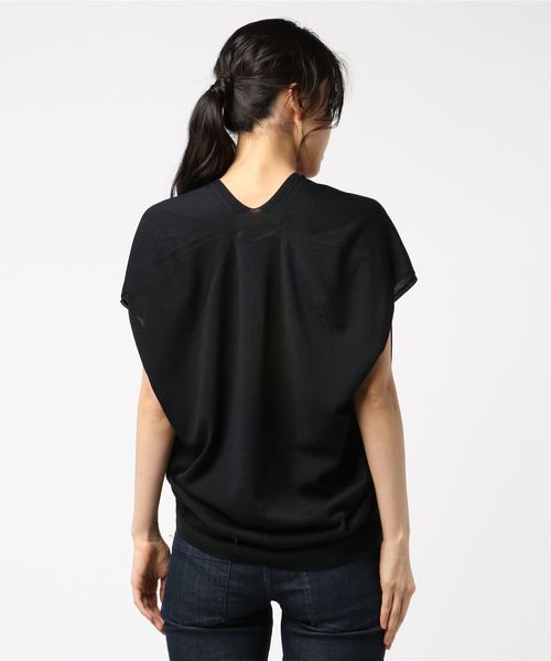 laboratory work（ラボラトリーワーク）の「コクーンホールガーメントVネックニットプルオーバー（ニット/セーター・レディース・ホワイト/ブラック/オレンジ・MEDIUM）」の4枚目の写真