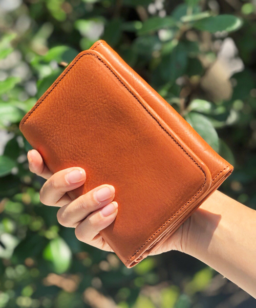 財布 esperanto (エスペラント)/ イタリアレザー ミドル財布