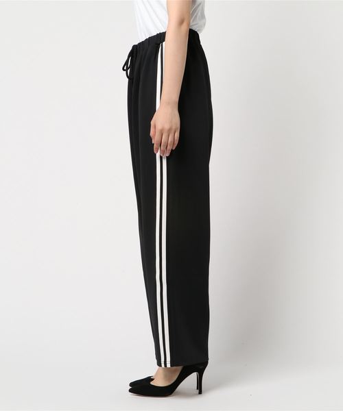 PUNYUS（プニュズ）の「ラインジャージパンツ（その他パンツ・レディース・ホワイト/レッド/イエロー・1/2/4/3）」の4枚目の写真