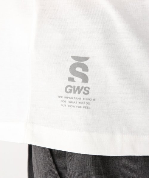 GLOBAL WORK(グローバルワーク)の「プリントTEE半袖【SLINE】/831342(Tシャツ/カットソー・メンズ・ブラック/イエロー/その他2/グレー/その他1・MEDIUM/SMALL/X-LARGE/LARGE)」の9枚目の写真