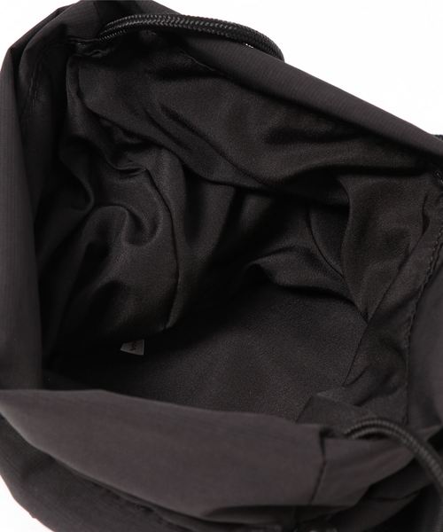 Dickies（ディッキーズ）の「Ｄ巾着バッグ（ショルダーバッグ・レディース・ブラック/ベージュ・FREE）」の4枚目の写真