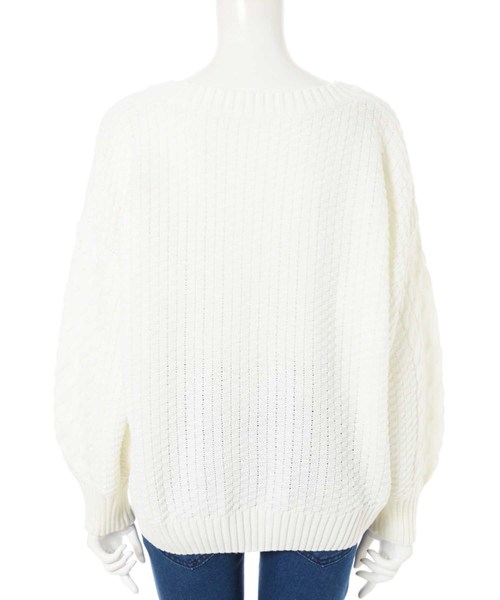 fifth(フィフス)の「フロントカットケーブルニットプルオーバー(ニット/セーター・レディース・ホワイト・MEDIUM)」の2枚目の写真