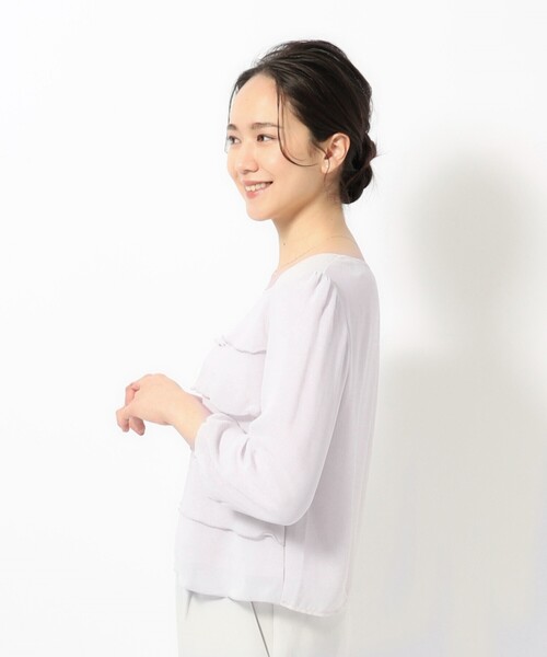 SHOO・LA・RUE(シューラルー)の「【S-4L/洗濯機可/ジャージ裏地】ティアードブラウス(シャツ/ブラウス・レディース・ライトグレー/ホワイト系/ホワイト系その他/ライトグレー系・01/02/03/04/05/06)」の15枚目の写真