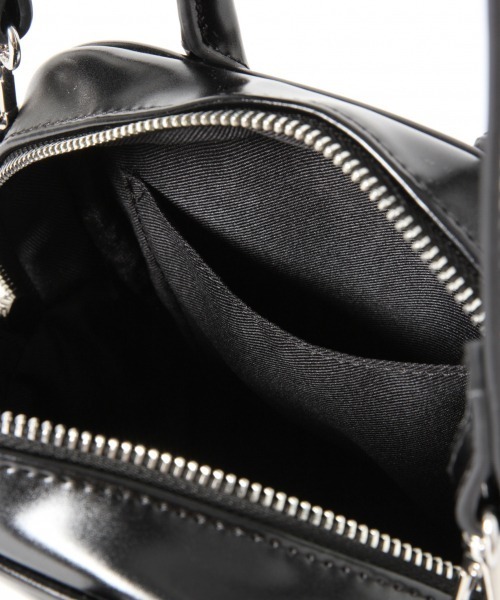 LOWRYS FARM（ローリーズファーム）の「スクエアミニボストンＢＡＧ　864743（ショルダーバッグ・レディース・ブラック/ブラウン・FREE）」の6枚目の写真