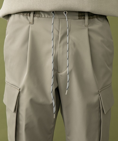 UNITED TOKYO(ユナイテッドトウキョウ)の「撥水ストレッチカーゴパンツ(カーゴパンツ・メンズ・ブラック/グレイッシュベージュ・1/2/3)」の9枚目の写真