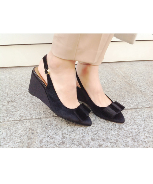 goocy（グーシー）の「リボンVELVETパンプス（パンプス・レディース・ブラック/レッド/ブラック系その他・38/37/36）」の2枚目の写真