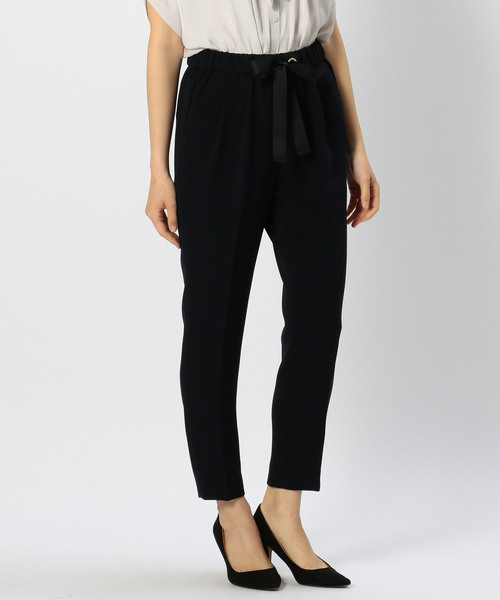 Tiara（ティアラ）の「ソアパールイージータックパンツ（その他パンツ・レディース・グレー系その他/グレー/ネイビー・M/L/S）」の4枚目の写真