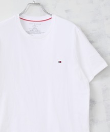 【TOMMY HILFIGER/トミーヒルフィガー】クルーネックワンポイントロゴTシャツ