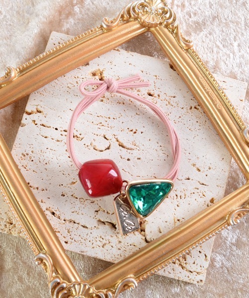 VIBGYOR Women（ヴィブジョー　ウィメン）の「【float】カラーストーン チャーム ヘアゴム（ヘアゴム・レディース・ブラック/ブラウン/グリーン/レッド/レッドパープル/グリーン系1・FREE）」の19枚目の写真