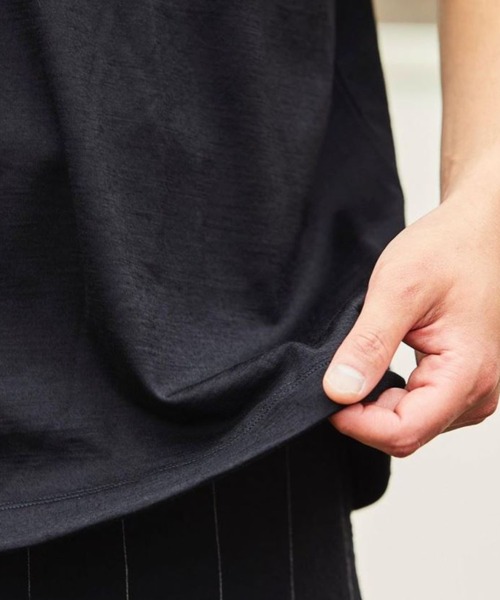 DESCENTE PAUSE(デサントポーズ)の「メリノウールTシャツ / MERINO WOOL T-SHIRT(Tシャツ/カットソー・メンズ・ブラック/イエロー/ブルー・MEDIUM/X-LARGE/X-SMALL/LARGE/SMALL)」の8枚目の写真