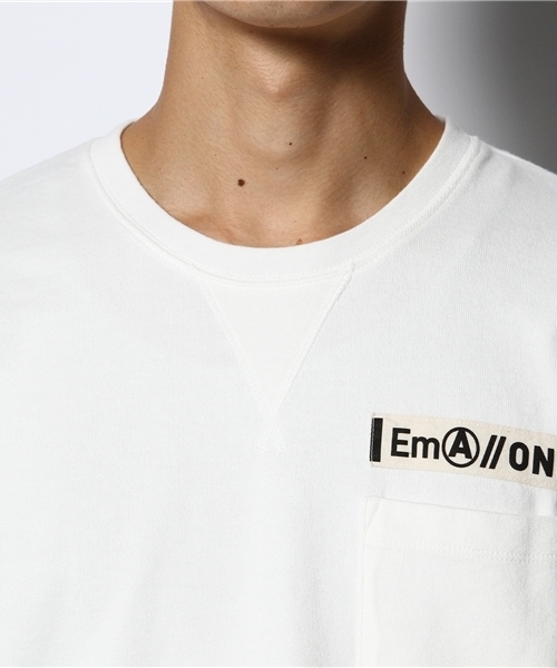 WHO'S WHO gallery(フーズフーギャラリー)の「【Em@//ONE】ポケットL/S(Tシャツ/カットソー・メンズ・オフホワイト/ネイビー・MEDIUM/LARGE)」の11枚目の写真
