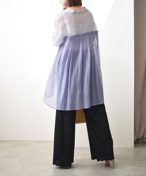Eimee Law(エイミーロウ)の「カット刺繍リラックスパンツ(その他パンツ・レディース・ブラック/ライトベージュ・38)」の4枚目の写真