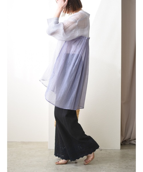 Eimee Law(エイミーロウ)の「カット刺繍リラックスパンツ(その他パンツ・レディース・ブラック/ライトベージュ・38)」の6枚目の写真