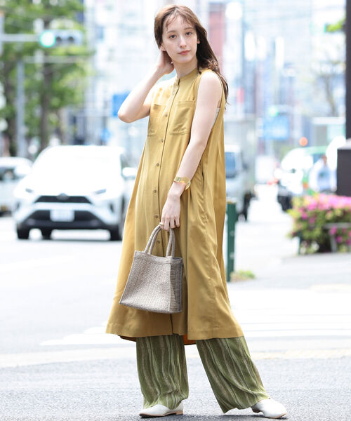 Ray BEAMS（レイビームス）の「Ray BEAMS / バックオープン ノースリーブ シャツワンピース（ワンピース・レディース・ナチュラル/イエロー系その他5・ONE SIZE）」の16枚目の写真