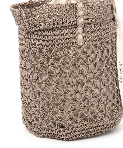 studio CLIP（スタディオクリップ）の「【キナリノ掲載商品】ペーパー透かし柄トートバッグ（かごバッグ・レディース・モカ/キャメル/グレー/レッド・FREE）」の11枚目の写真