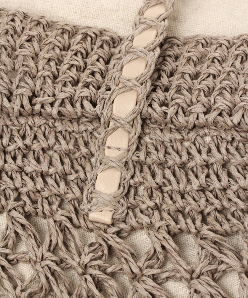 studio CLIP（スタディオクリップ）の「【キナリノ掲載商品】ペーパー透かし柄トートバッグ（かごバッグ・レディース・モカ/キャメル/グレー/レッド・FREE）」の13枚目の写真