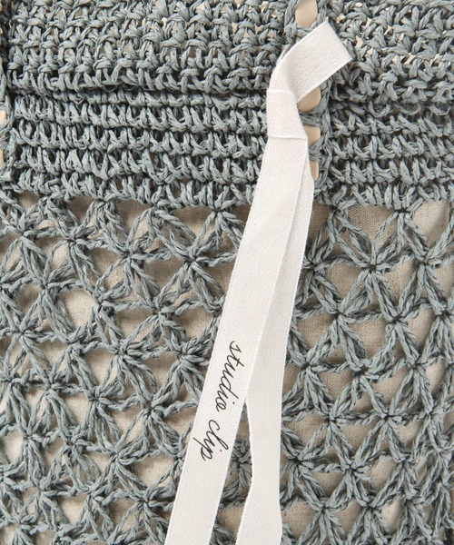 studio CLIP（スタディオクリップ）の「【キナリノ掲載商品】ペーパー透かし柄トートバッグ（かごバッグ・レディース・モカ/キャメル/グレー/レッド・FREE）」の12枚目の写真