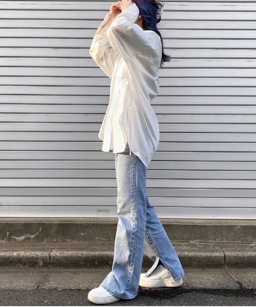 SONA（ソナ）の「SONYUNARA スリットストレートデニムパンツ（デニムパンツ・レディース・ブルー・SMALL/MEDIUM）」の6枚目の写真