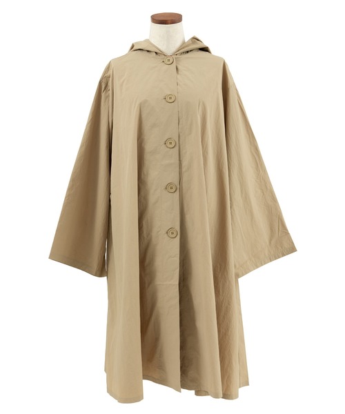 PUNYUS（プニュズ）の「HOODEDナイロンコート（マウンテンパーカー・レディース・オフホワイト/カーキ/ベージュ/ブラック/ライトピンク・3/4）」の8枚目の写真