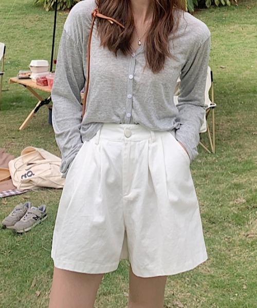 ABITOKYO（アビトーキョー）の「タック入りワイドショートパンツ