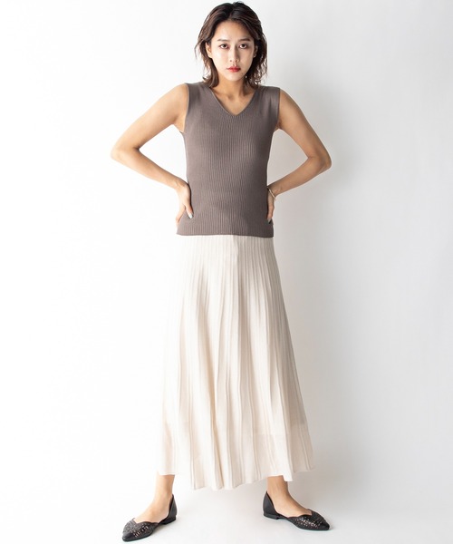 MILLION CARATS（ミリオンカラッツ）の「【STYLE４】シアーニットロングスカート（スカート・レディース・オフホワイト/オレンジ・FREE）」の6枚目の写真