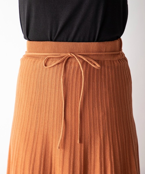 MILLION CARATS（ミリオンカラッツ）の「【STYLE４】シアーニットロングスカート（スカート・レディース・オフホワイト/オレンジ・FREE）」の11枚目の写真