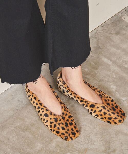 UNITED ARROWS（ユナイテッドアローズ）の「＜UNITED ARROWS＞スクエア Vカット フラットシューズ（バレエシューズ・レディース・ブラック/その他1・38/35/36/37/35h/37h/36h）」の15枚目の写真