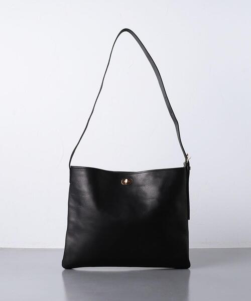 Hender Scheme(エンダースキーマ)の「<HenderScheme(エンダースキーマ)> buckle M/ショルダーバッグ■■■(ショルダーバッグ・メンズ・ブラック・FREE)」の1枚目の写真