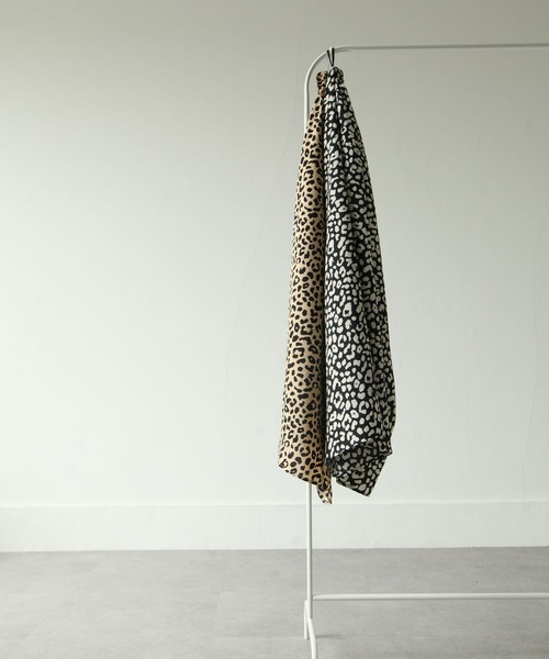 Chillfar（チルファー）の「レオパード柄ロングスカート（スカート・レディース・ベージュ/ブラック/グレイッシュベージュ/ホワイト系/ブラック系/ブラウン系・MEDIUM/LARGE）」の8枚目の写真