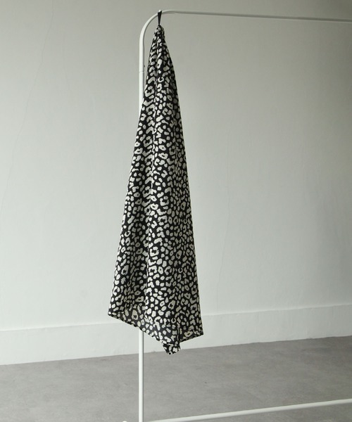 Chillfar（チルファー）の「レオパード柄ロングスカート（スカート・レディース・ベージュ/ブラック/グレイッシュベージュ/ホワイト系/ブラック系/ブラウン系・MEDIUM/LARGE）」の21枚目の写真